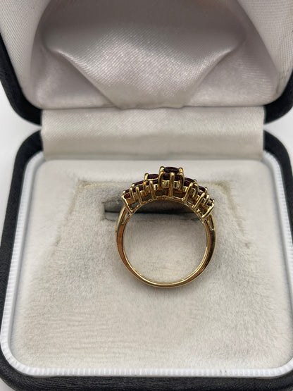 9ct gold garnet cluster ring