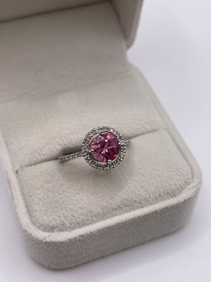 18ct white gold tourmaline and diamond ring