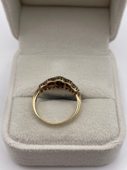 9ct gold garnet ring