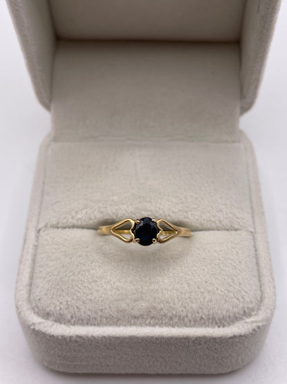 9ct gold sapphire ring