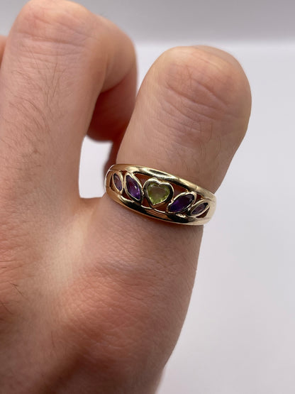 9ct gold peridot and amethyst ring