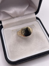 Load image into Gallery viewer, 9ct gold signet ring
