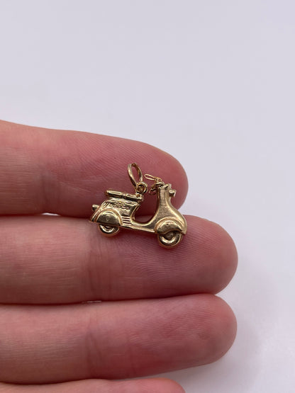 9ct gold scooter charm