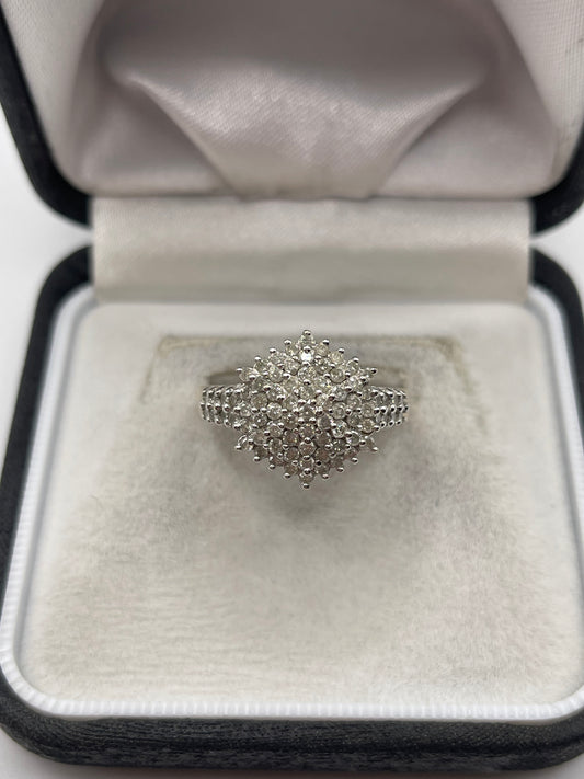 9ct gold 1ct diamond cluster ring