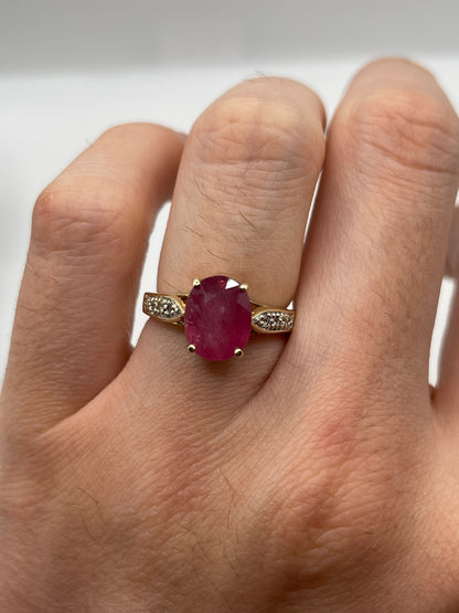 9ct gold ruby and diamond ring