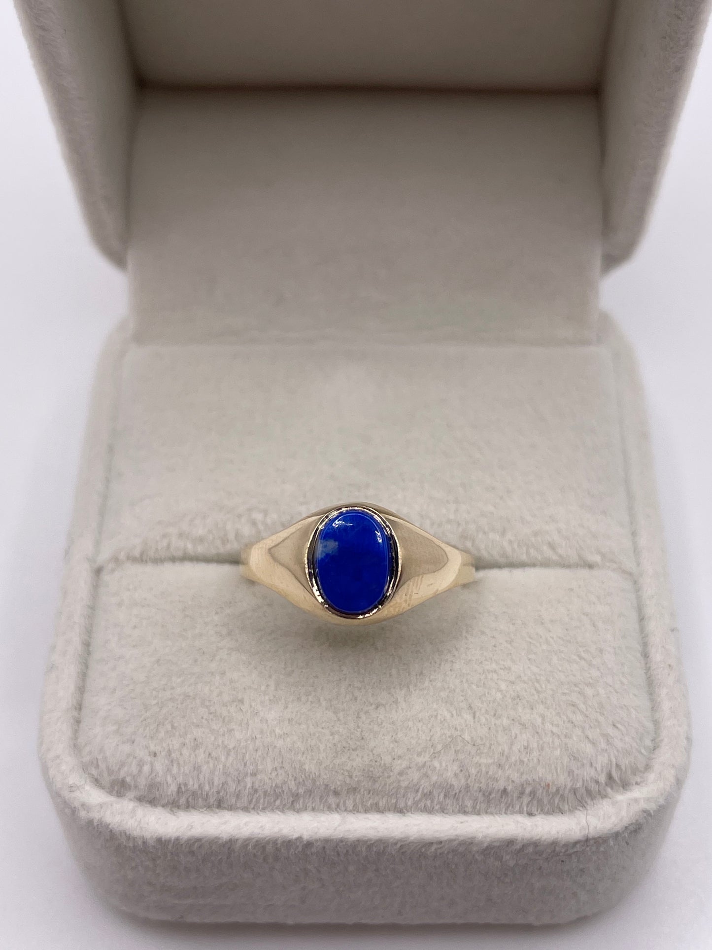 9ct gold lapis signet ring