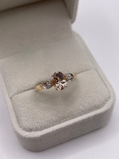 9ct gold morganite and diamond ring