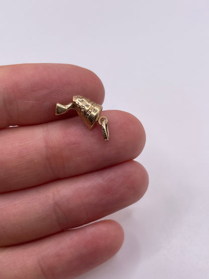 9ct gold queen Nefertiti charm