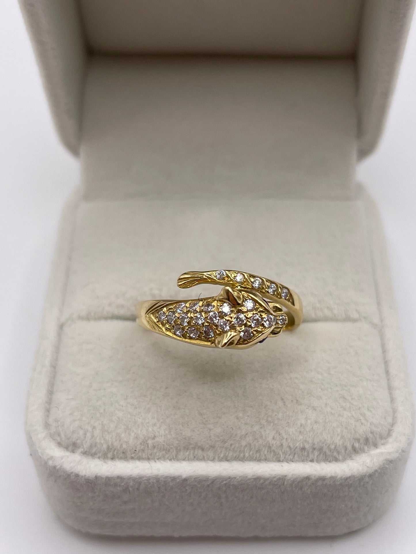 18ct gold sapphire and cz panther ring