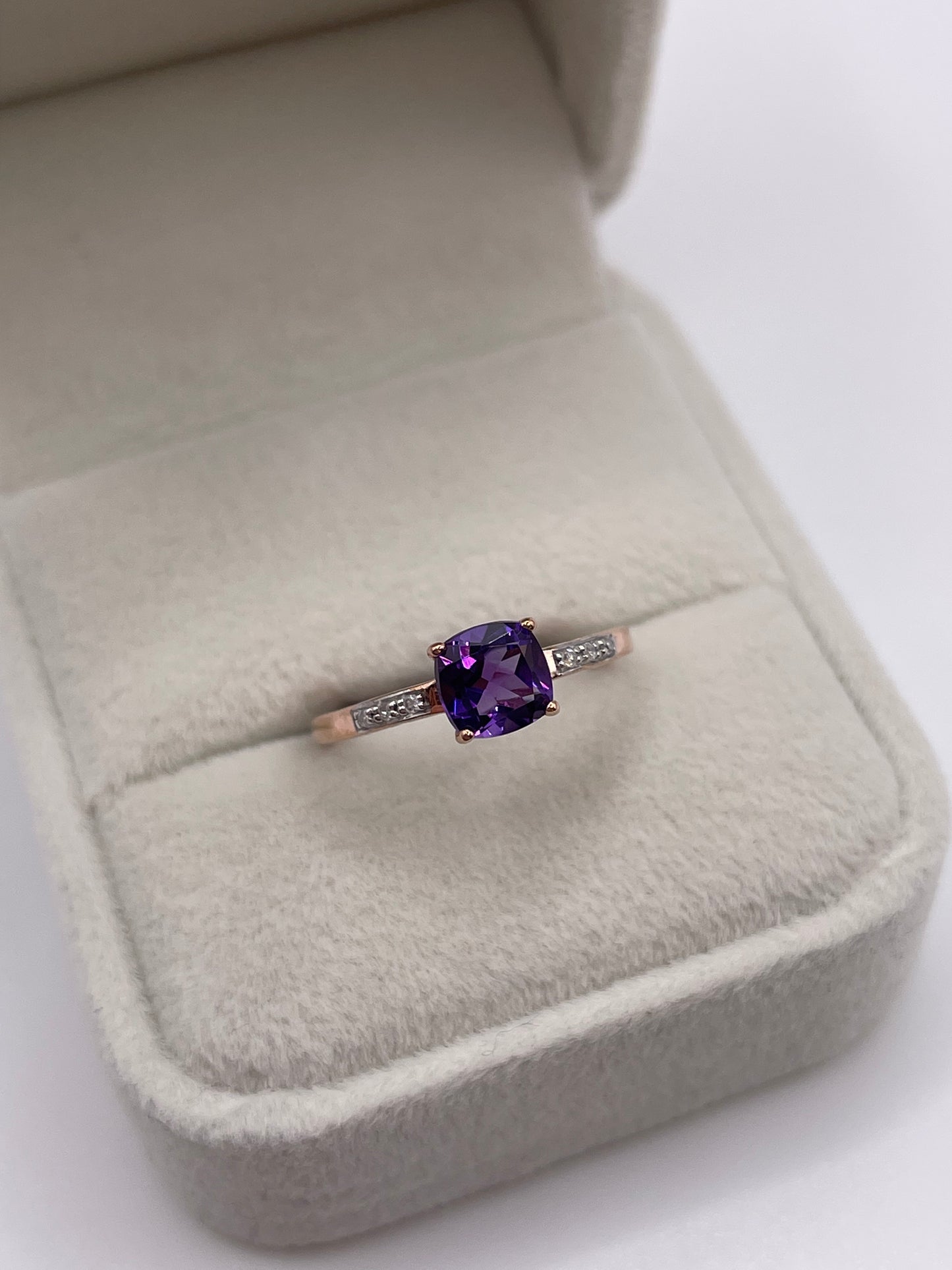 9ct rose gold amethyst and diamond ring