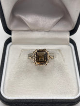 Load image into Gallery viewer, 9ct gold Smokey quartz ring
