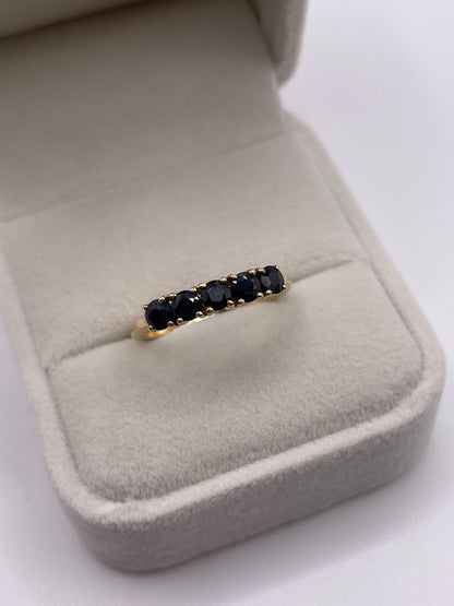 9ct gold sapphire ring