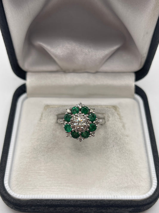 18ct white gold emerald and diamond ring