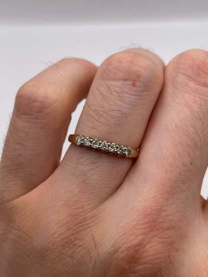 9ct gold diamond ring
