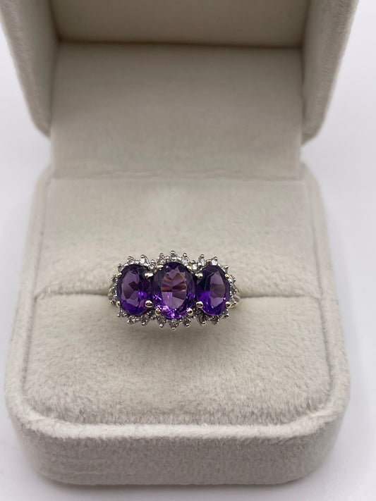 9ct gold amethyst and diamond ring