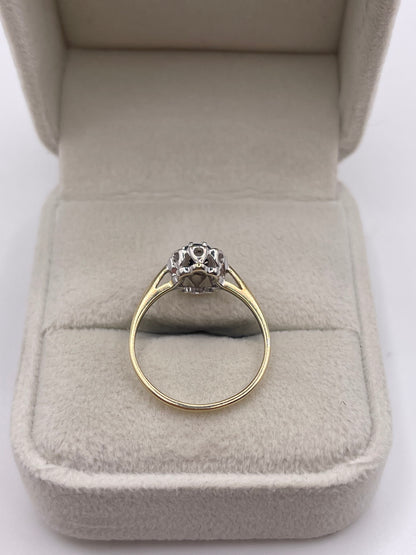 9ct gold sapphire and diamond ring
