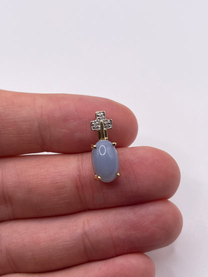 9ct gold chalcedony and diamond pendant