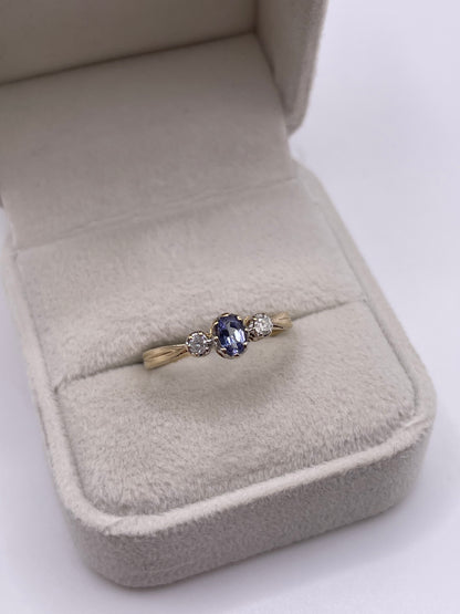 9ct gold tanzanite and diamond ring