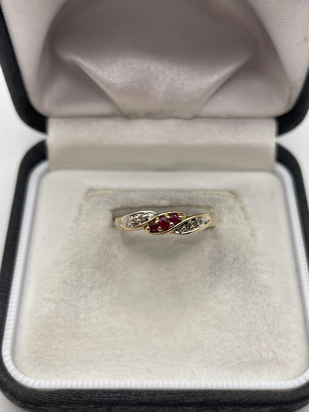 9ct gold ruby and diamond ring