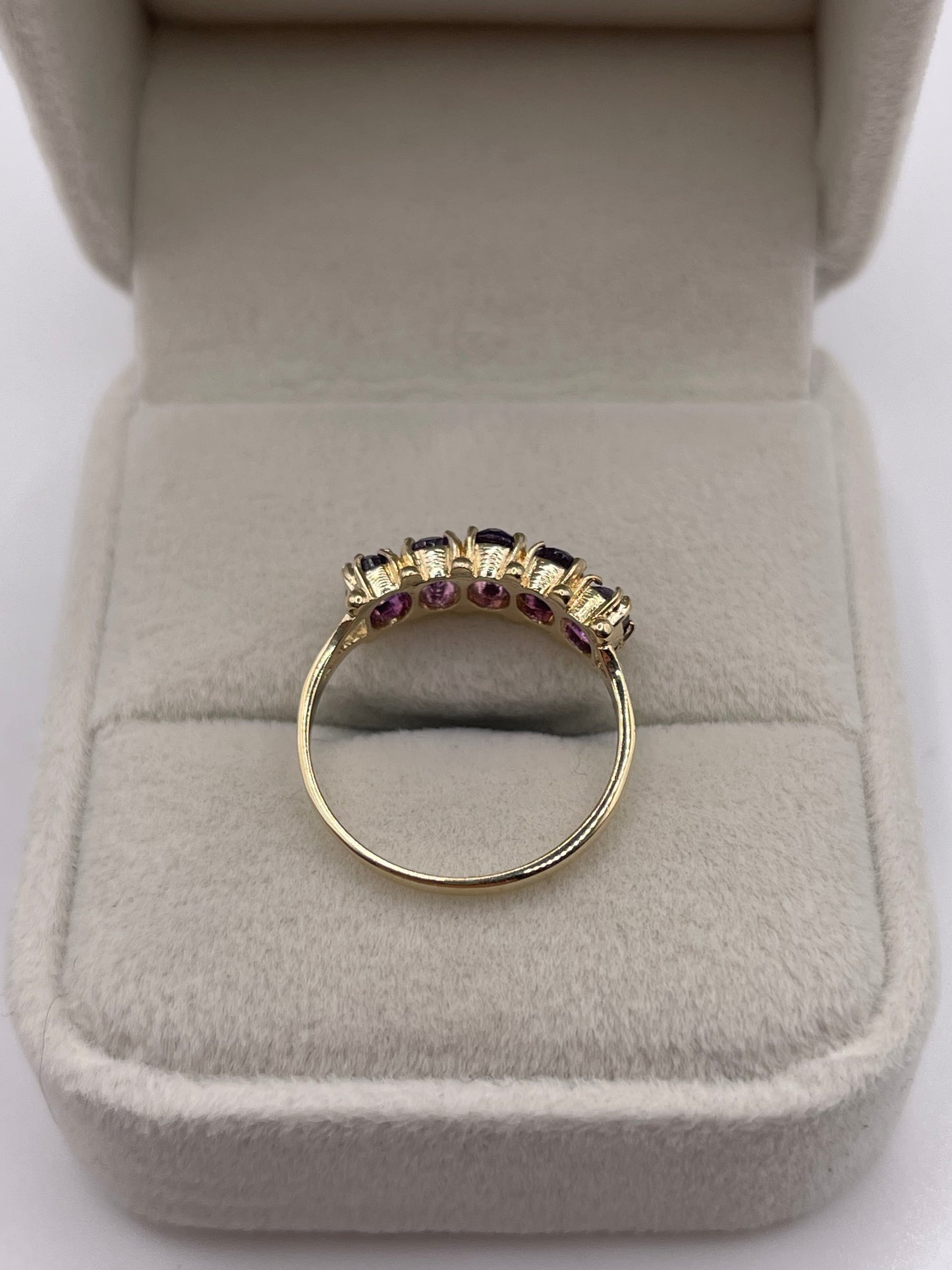 9ct gold amethyst ring