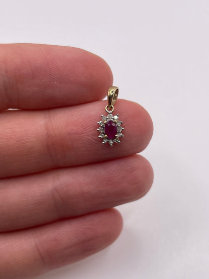 9ct gold ruby and diamond pendant