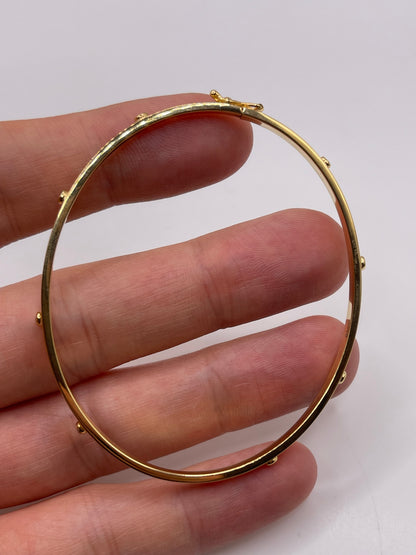 9ct gold cz bangle