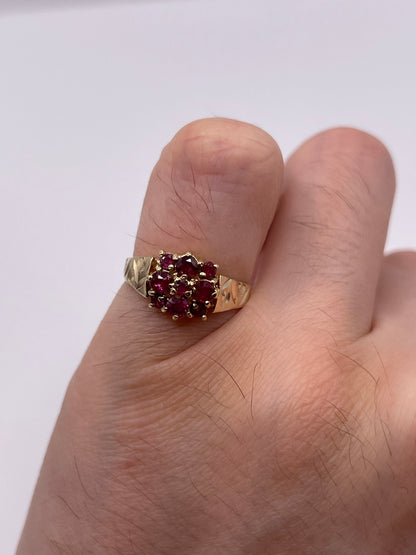 9ct gold ruby cluster ring