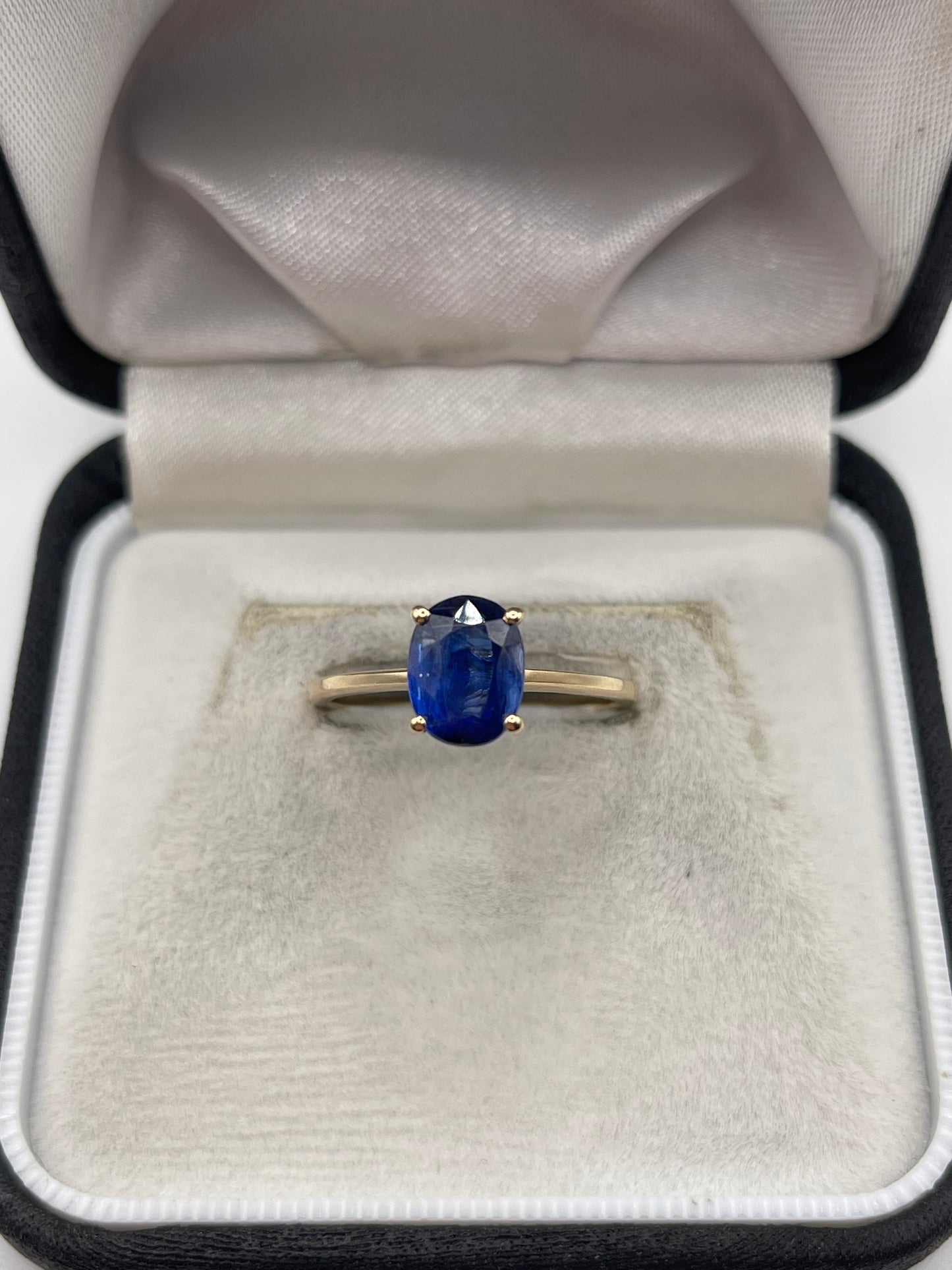 9ct gold kyanite and diamond ring