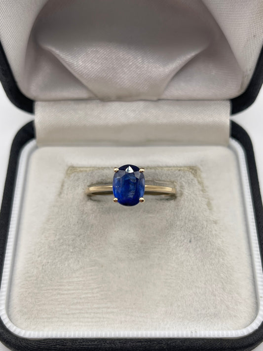 9ct gold kyanite and diamond ring