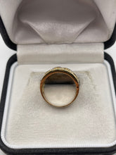 Load image into Gallery viewer, 9ct gold diamond cluster ring
