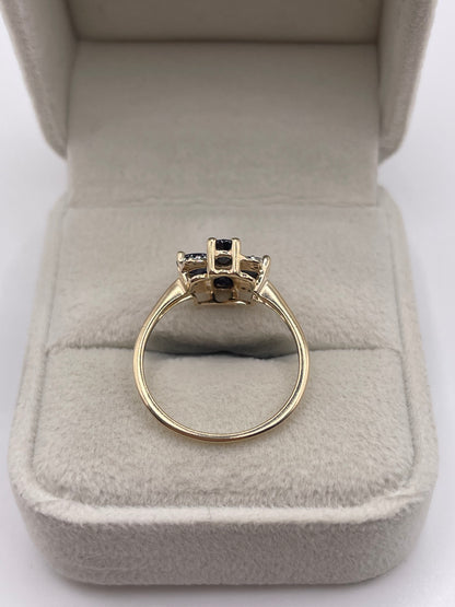 9ct gold sapphire and diamond ring