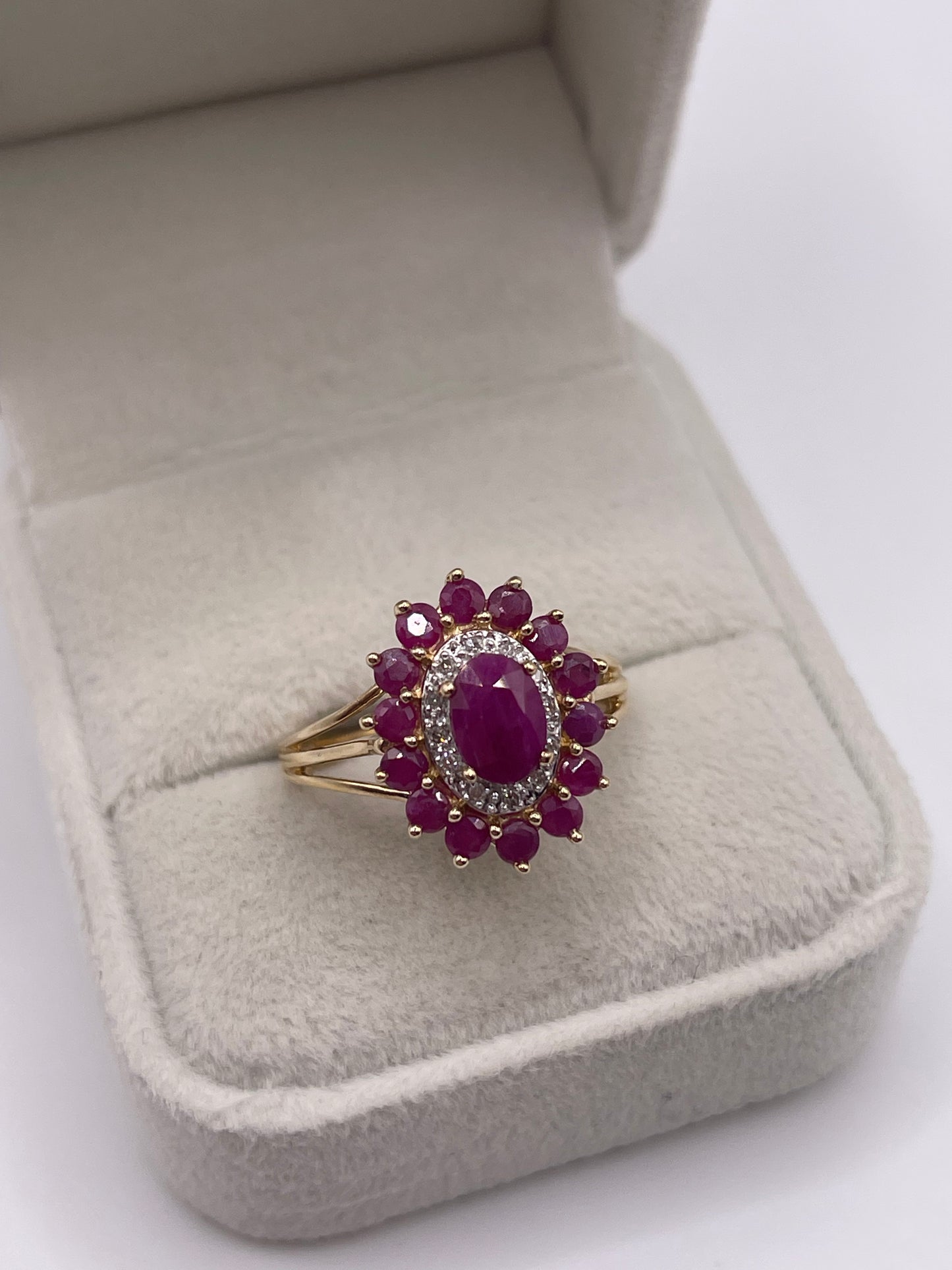9ct gold ruby and diamond ring