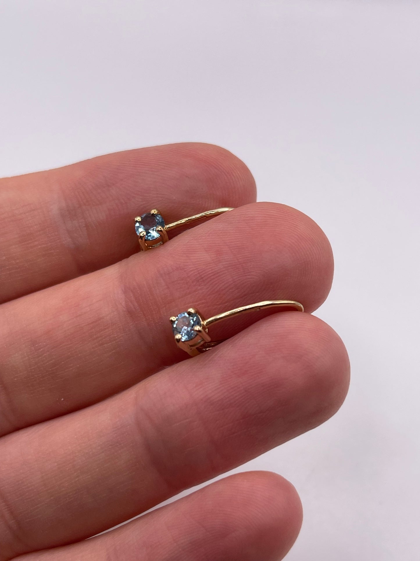 9ct gold blue topaz earrings