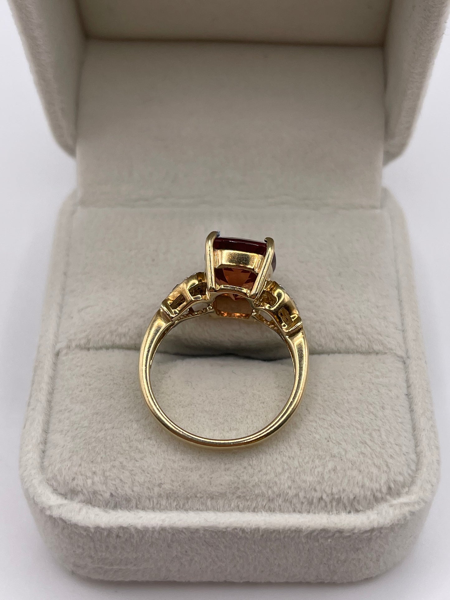 9ct gold tourmaline and diamond ring