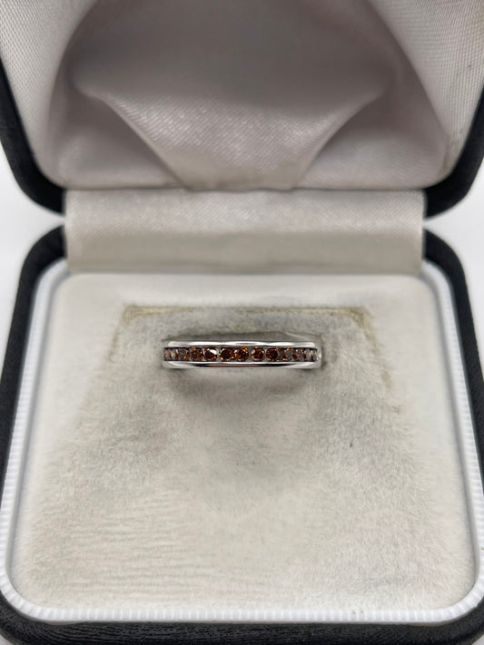 9ct white gold red diamond ring