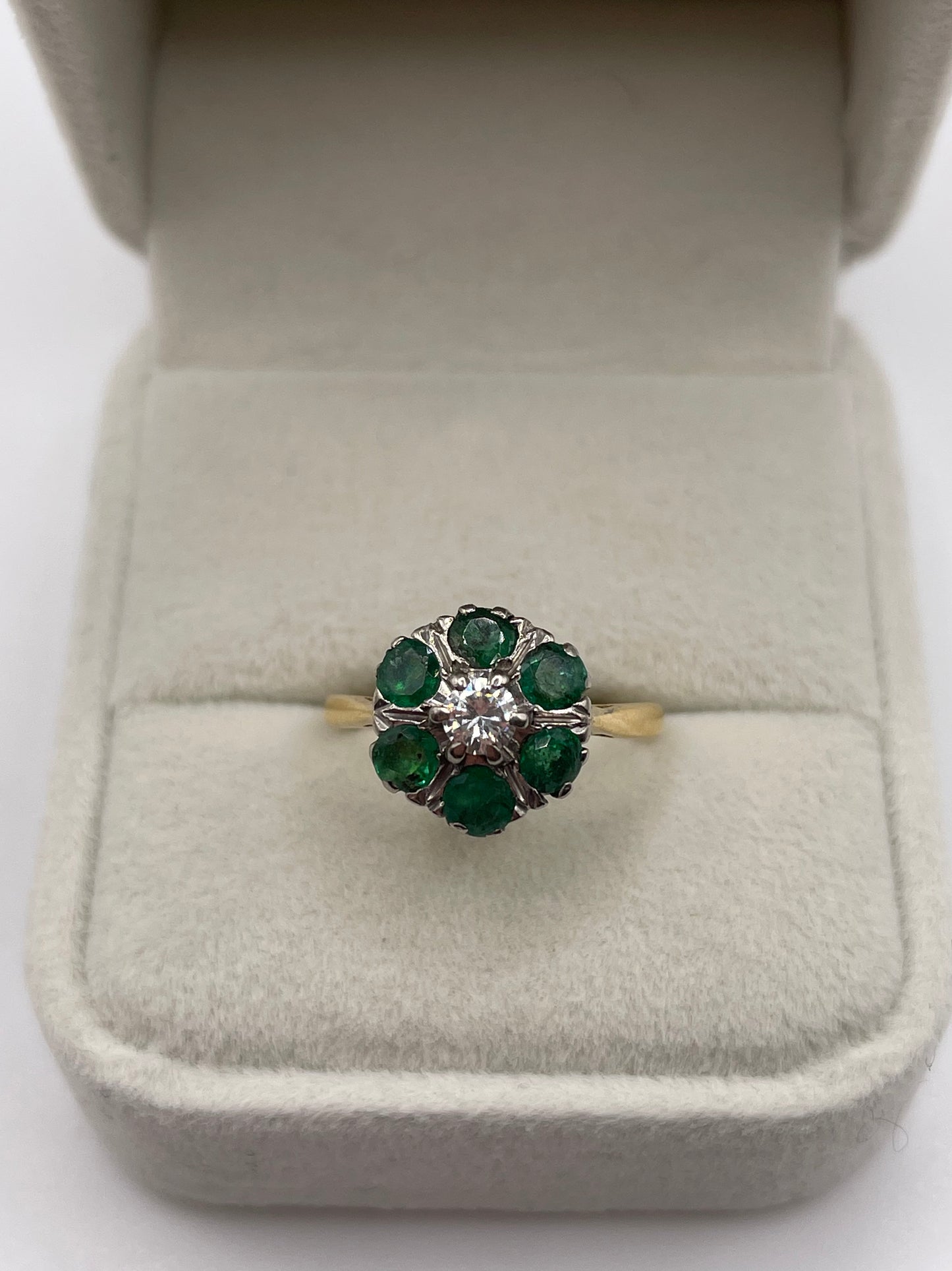 18ct gold emerald and diamond ring