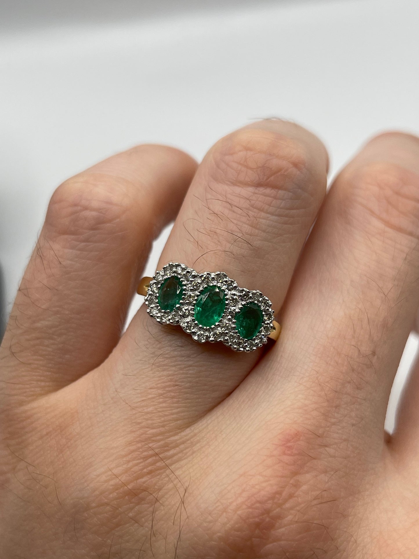 18ct gold emerald and diamond ring