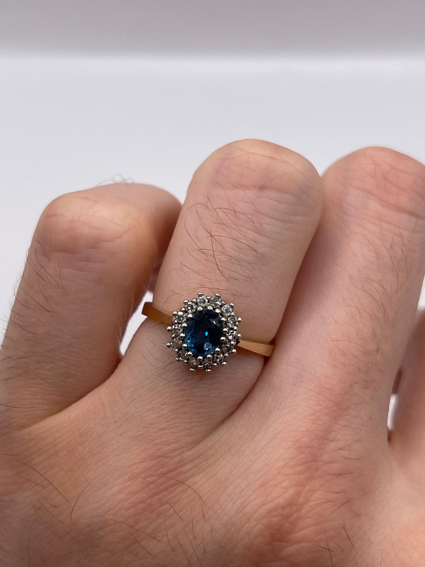 9ct gold topaz and diamond ring