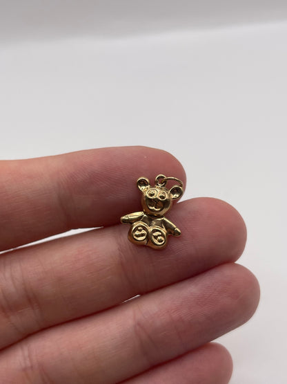 9ct gold bear charm