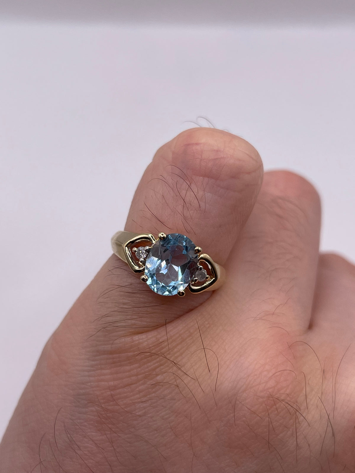 9ct gold topaz and diamond ring