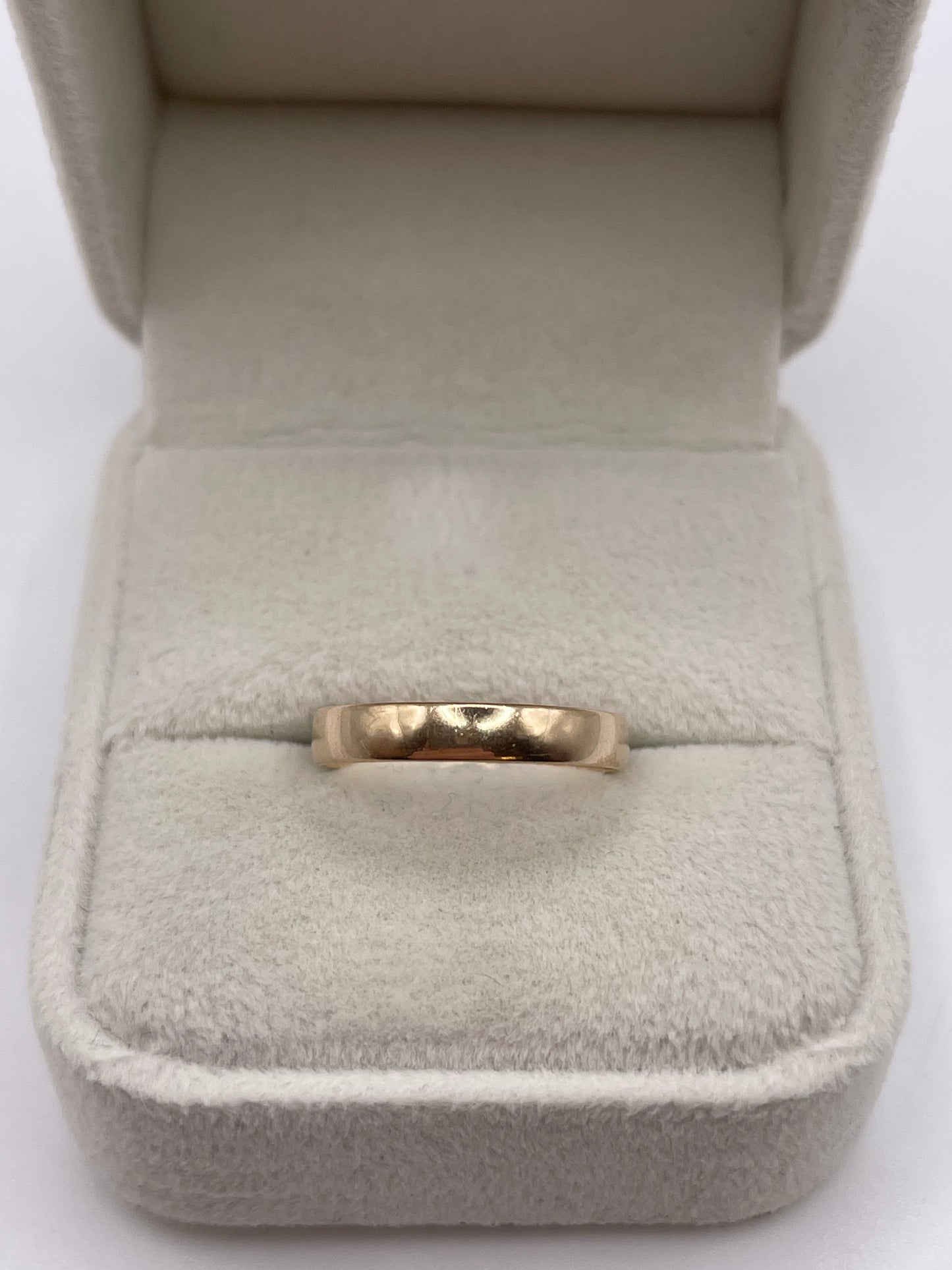 9ct gold band