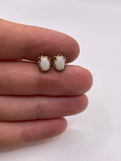 9ct gold opal earrings