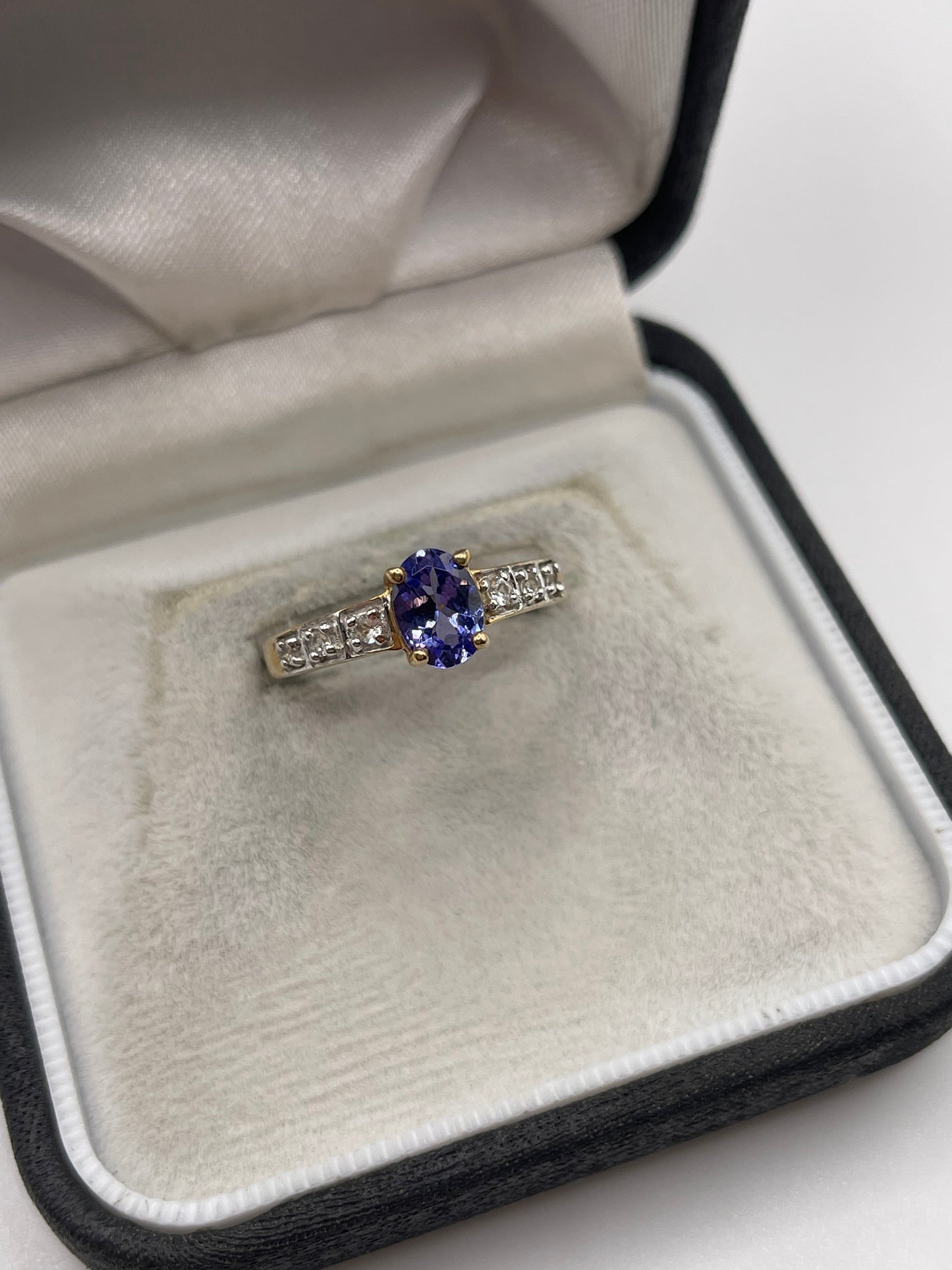 9ct gold tanzanite and zircon ring