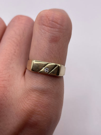 9ct gold cz signet ring