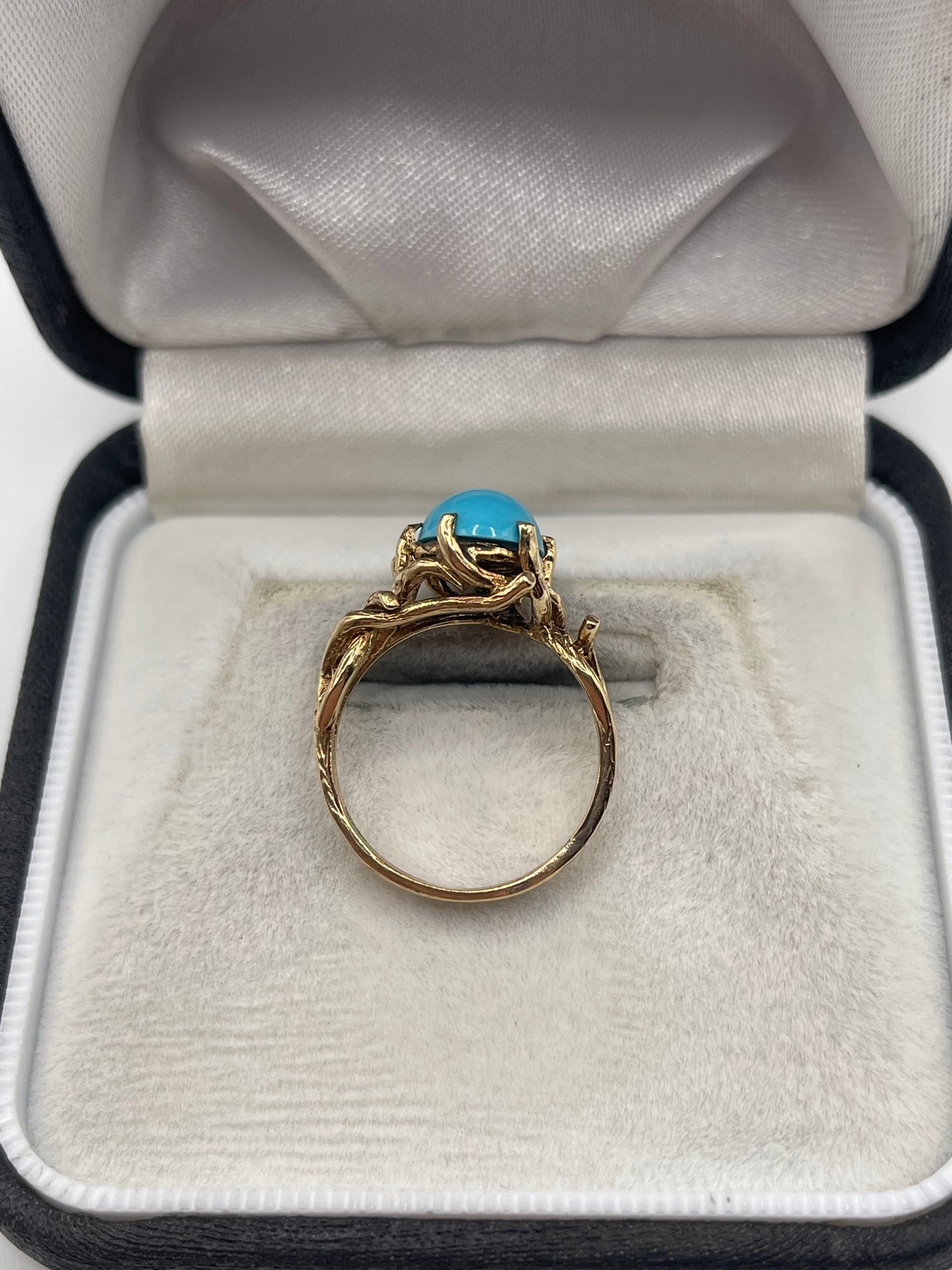 9ct gold turquoise ring