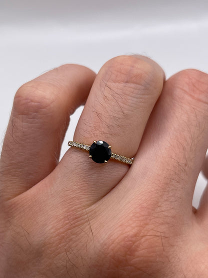 9ct gold sapphire and diamond ring