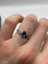 Load image into Gallery viewer, 9ct gold sapphire ring

