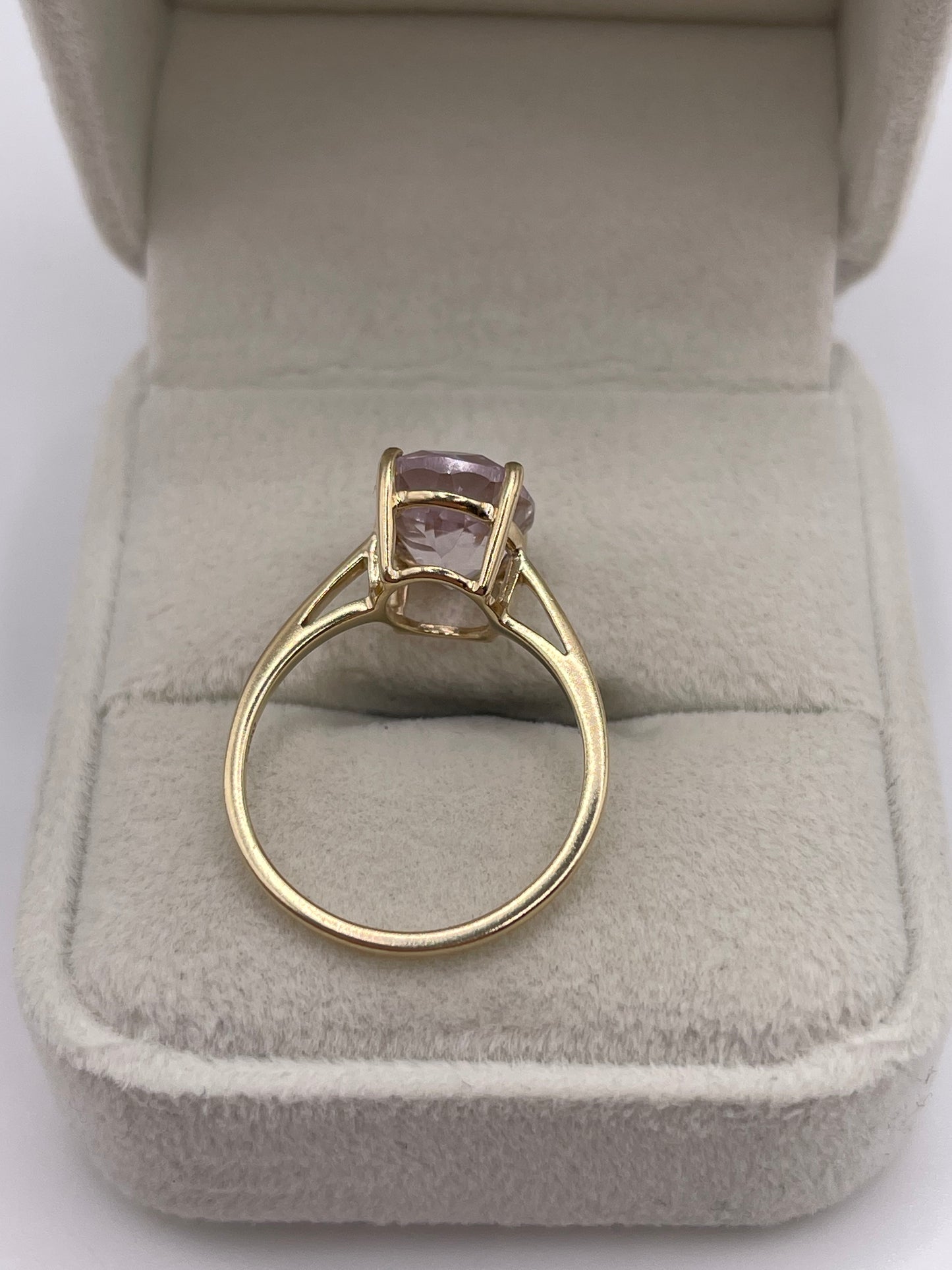 9ct gold kunzite ring