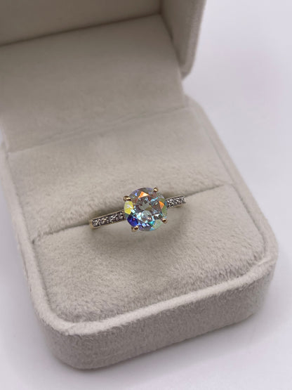 9ct gold topaz and diamond ring