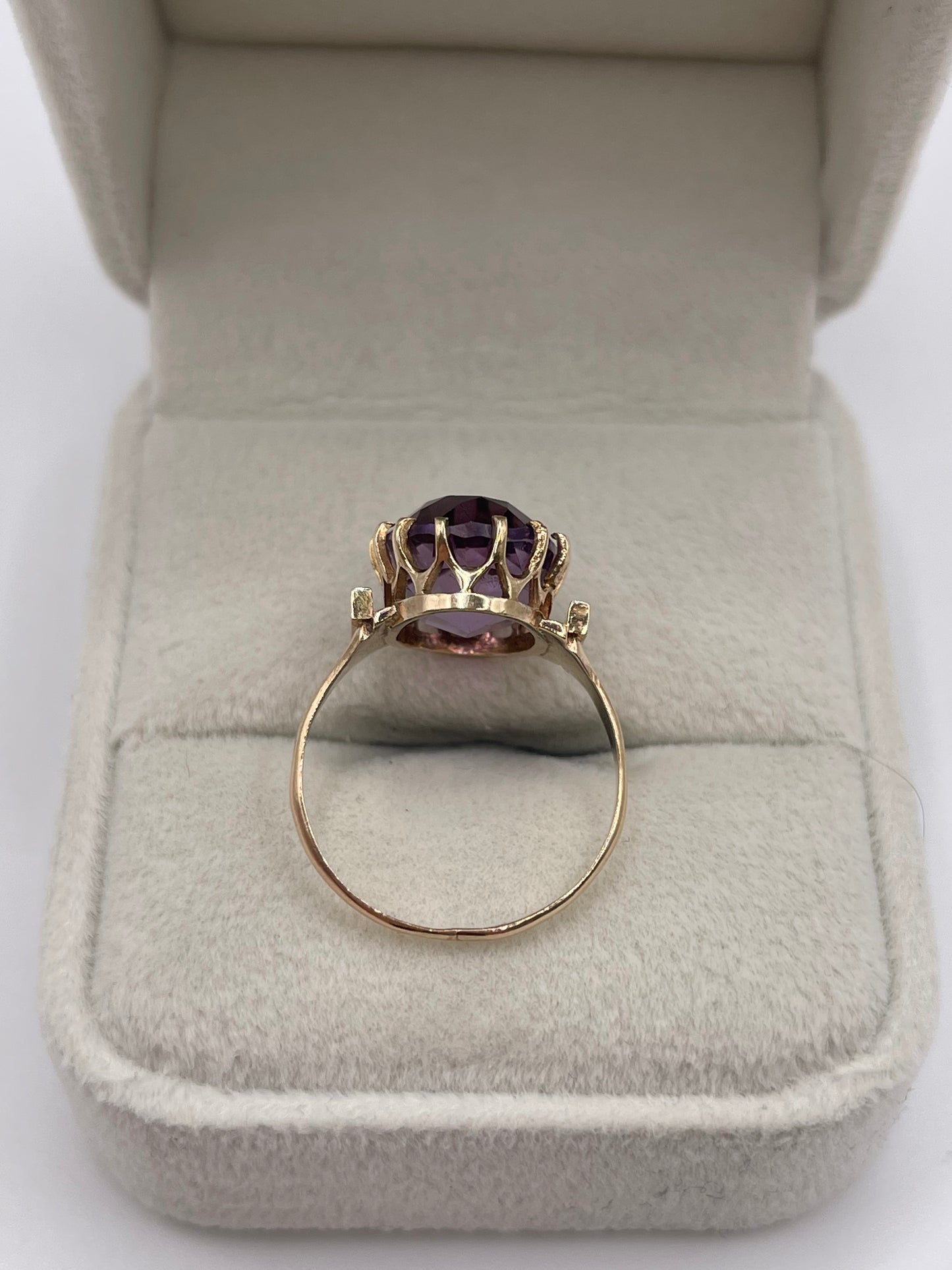 9ct gold amethyst ring